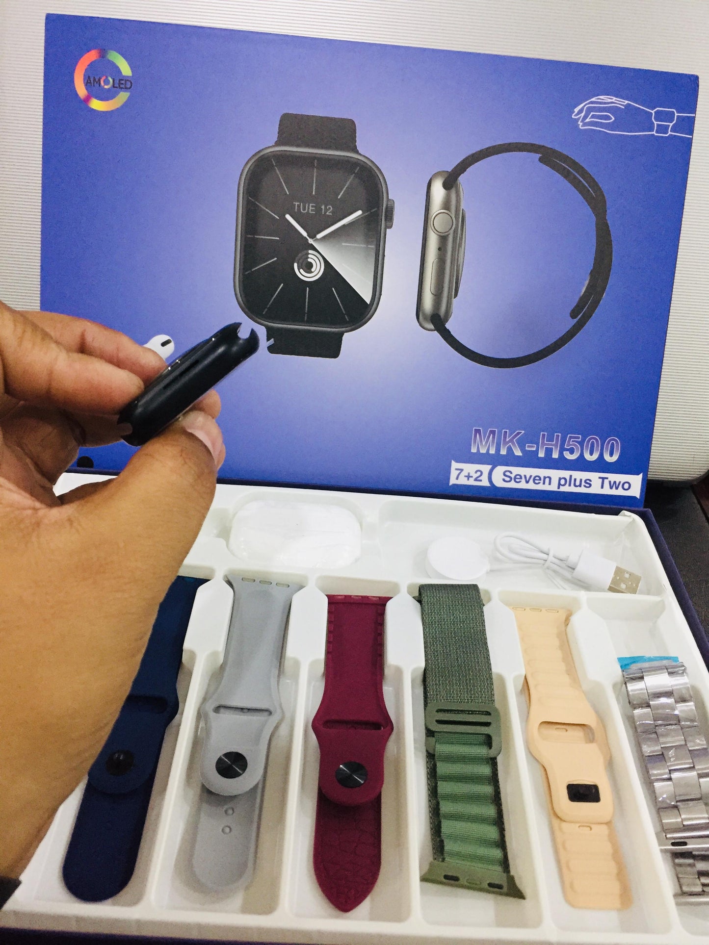 Series 9 Super Amoled MK-H500 7 Straps Smart Watch with Buds